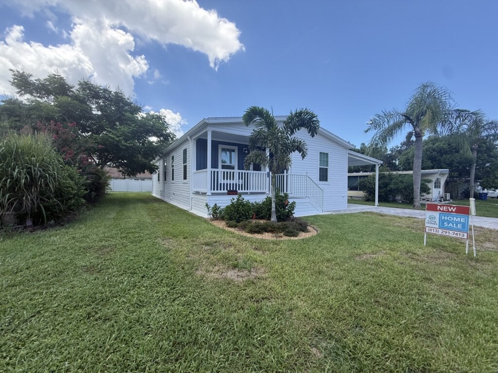 30 Sophie Avenue