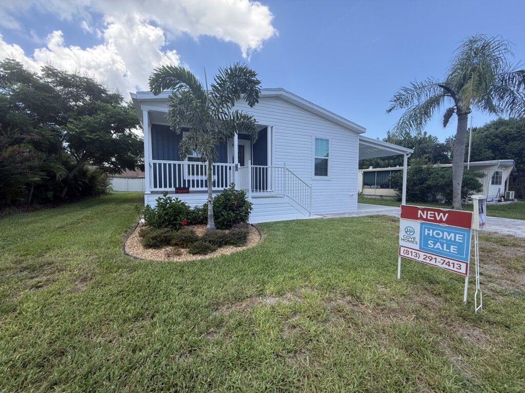 30 Sophie Avenue