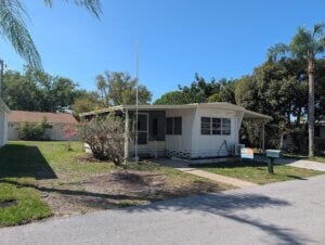 32 Sophie Avenue