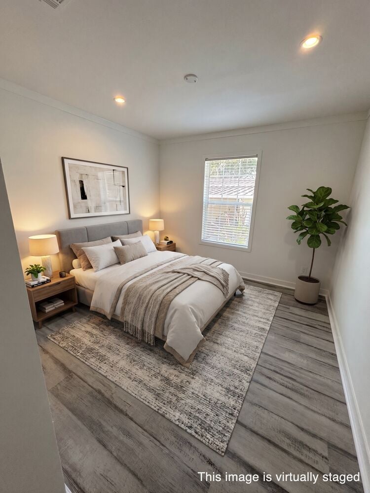 3242 Country Lane