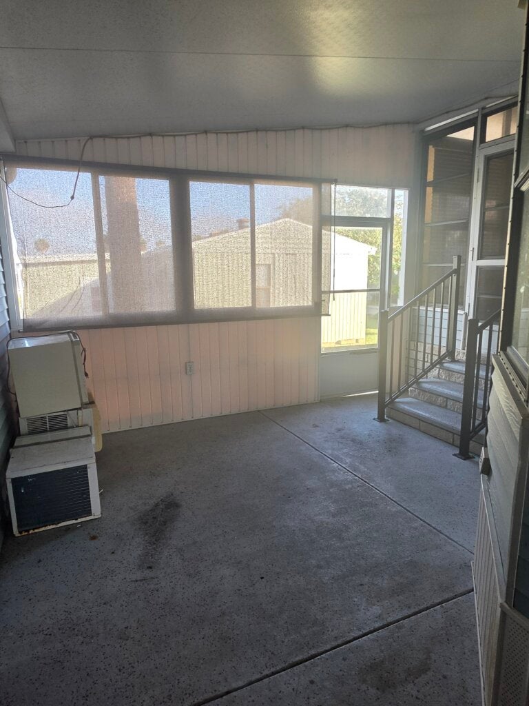 33305 Dockside Lane