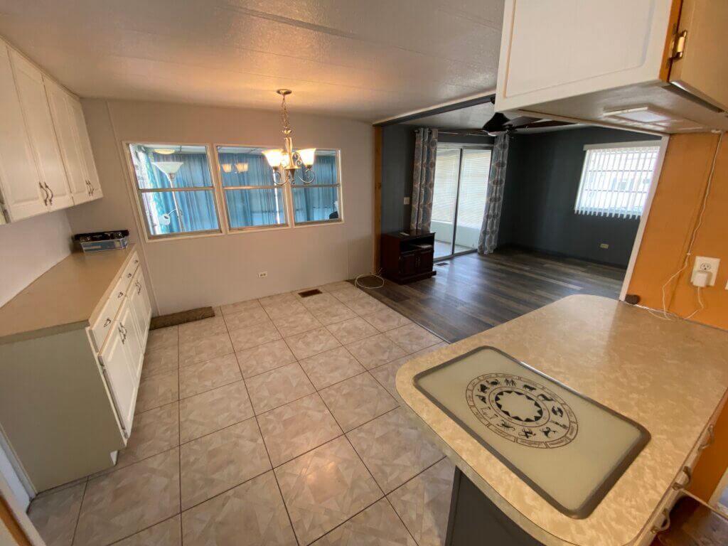 39248 US HWY 19N #133