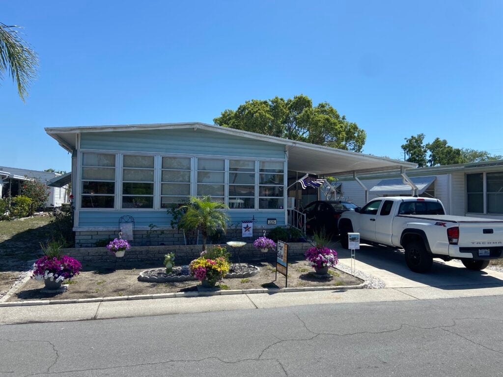 39248 US HWY 19N #225