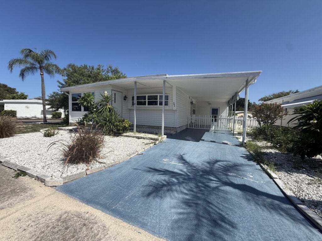 39248 US HWY 19N #245