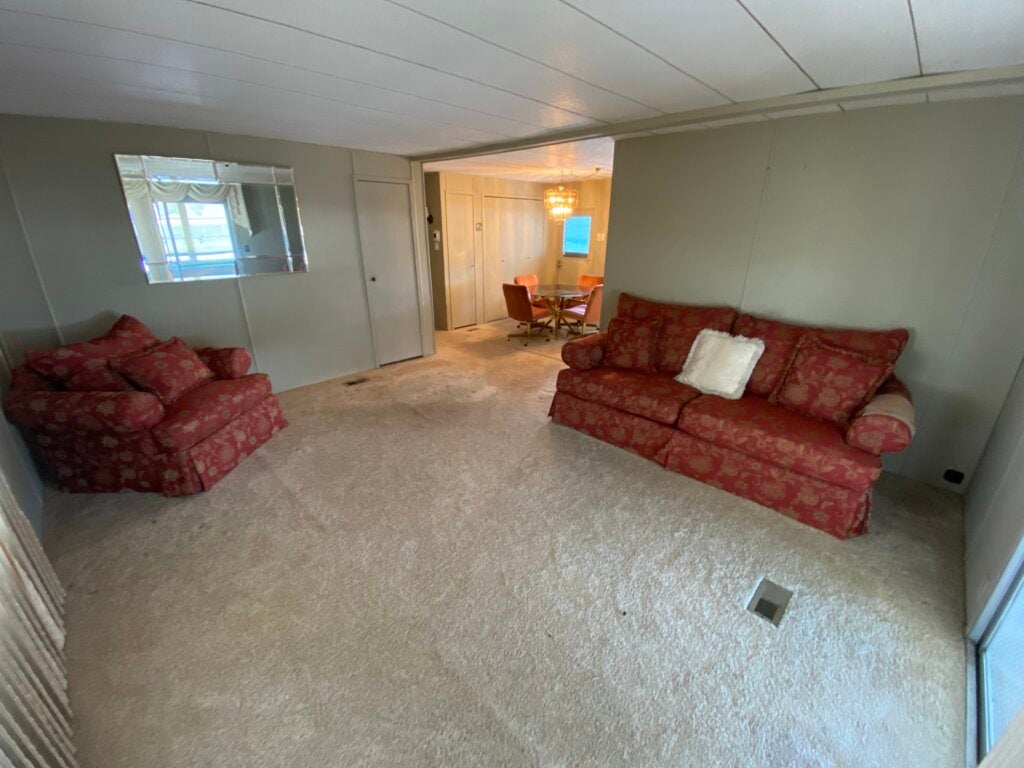 39248 US HWY 19N #288
