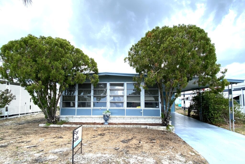 39248 US HWY 19N #288