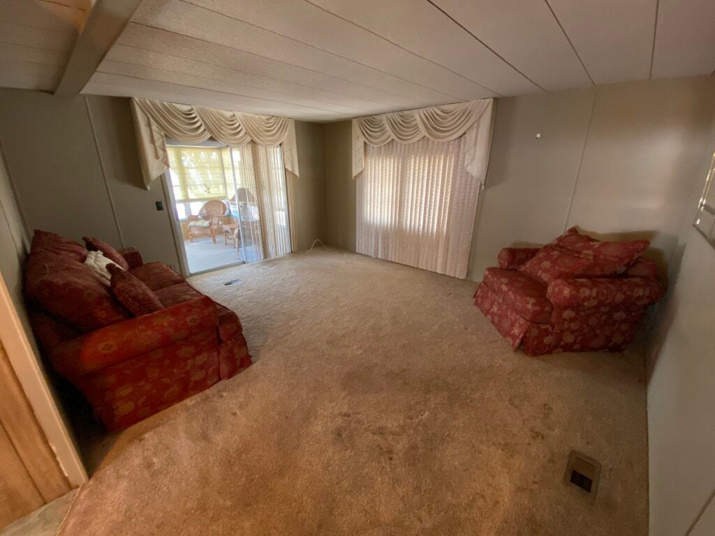 39248 US HWY 19N #288