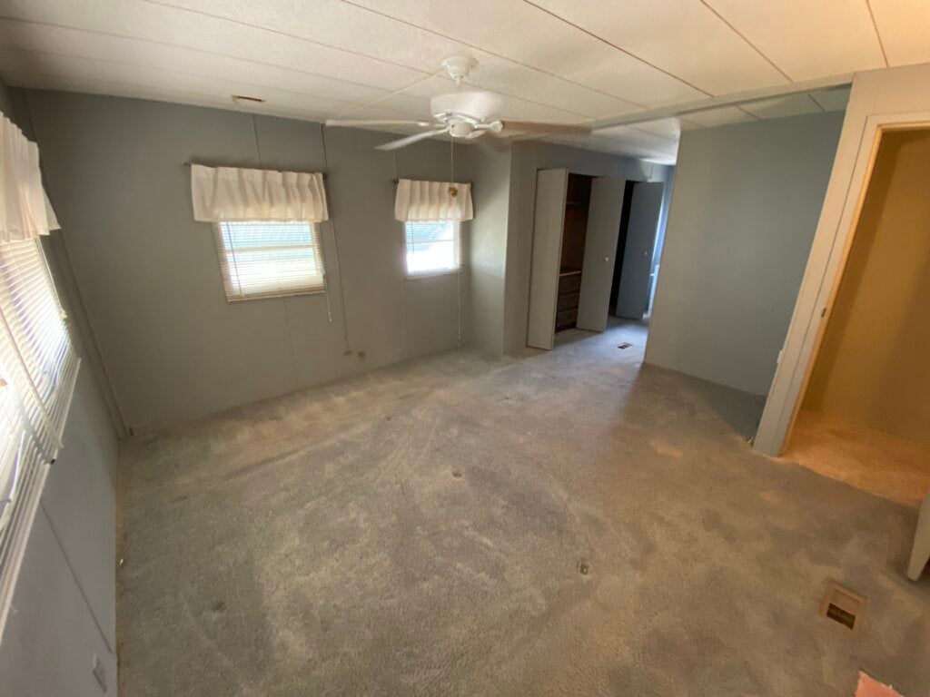 39248 US HWY 19N #288