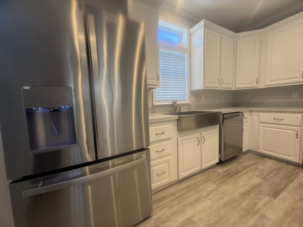 39248 US HWY 19N  #290