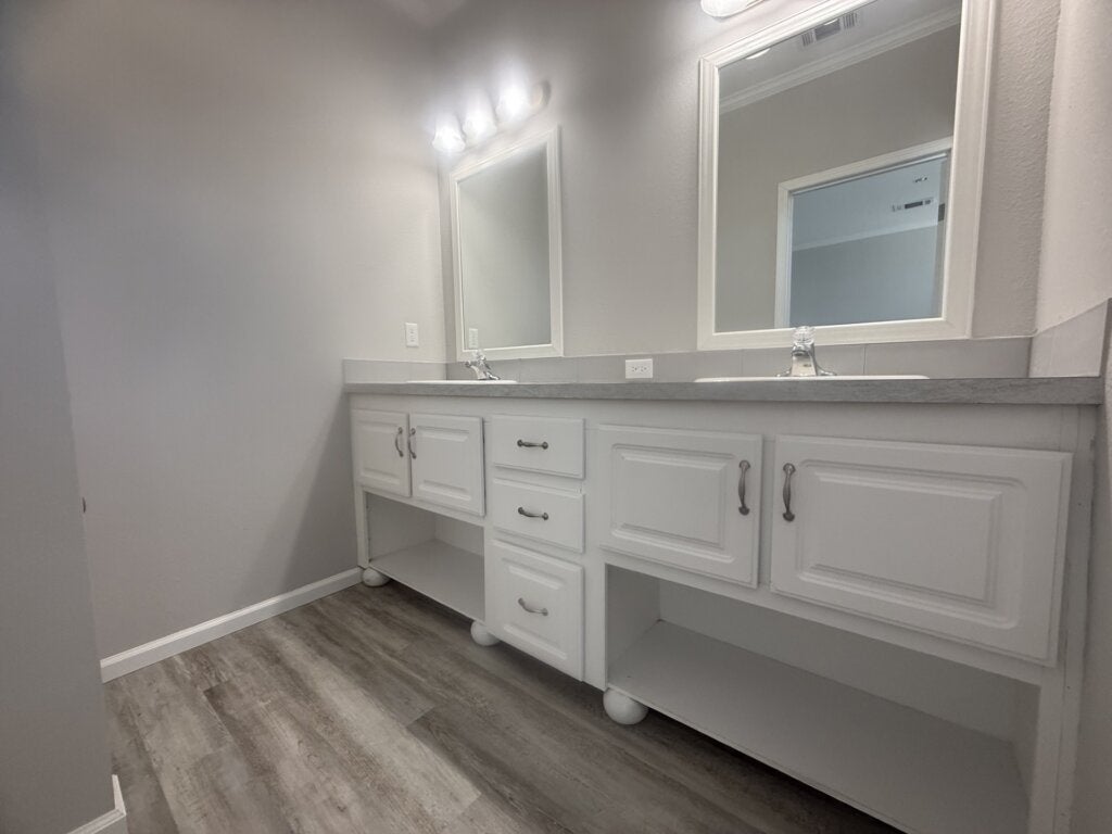 39248 US HWY 19N  #290