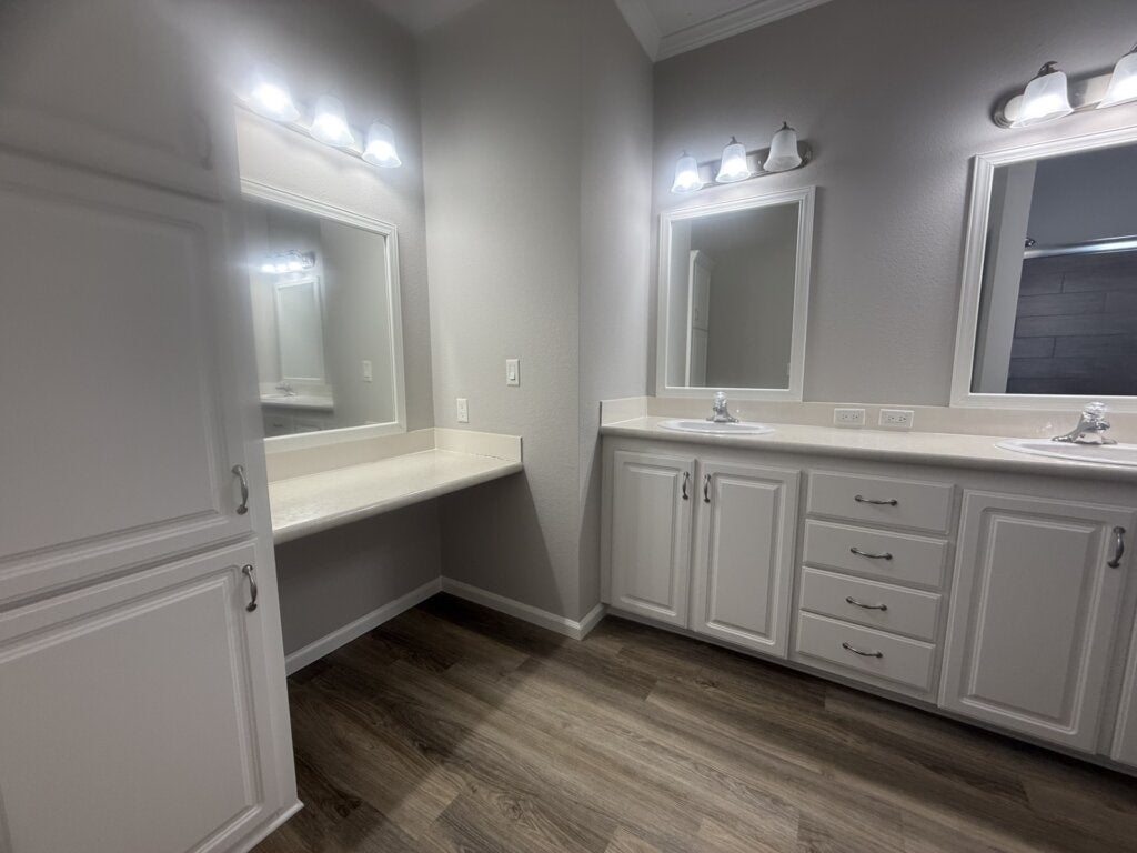 39248 US HWY 19N #297