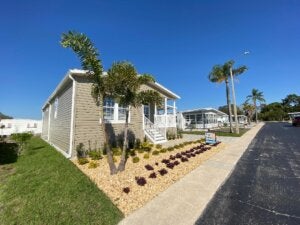 39248 US HWY 19N  #297