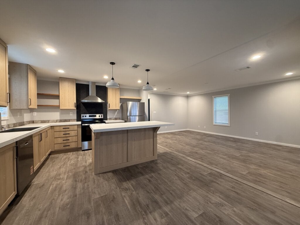 39248 US HWY 19N  #313