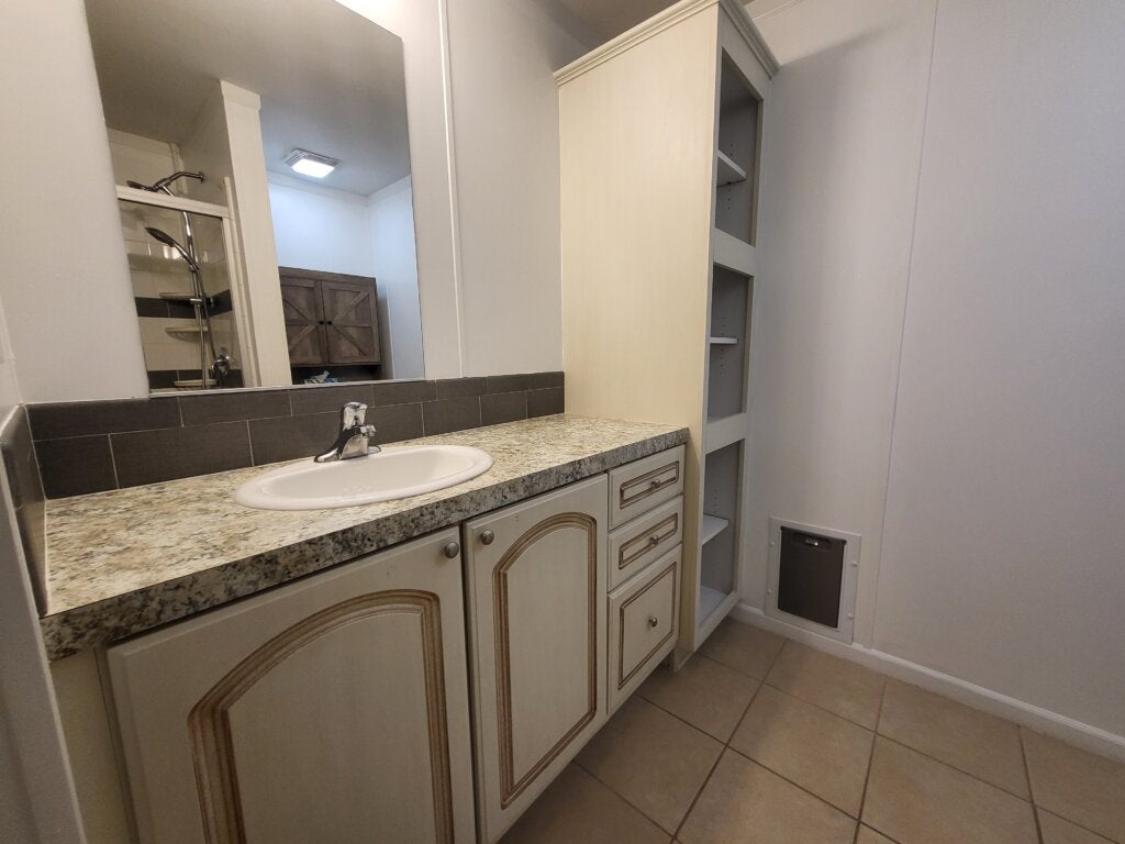 39248 US HWY 19N #350