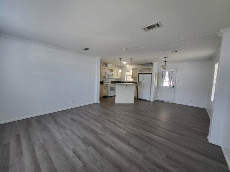 39248 US HWY 19N #350