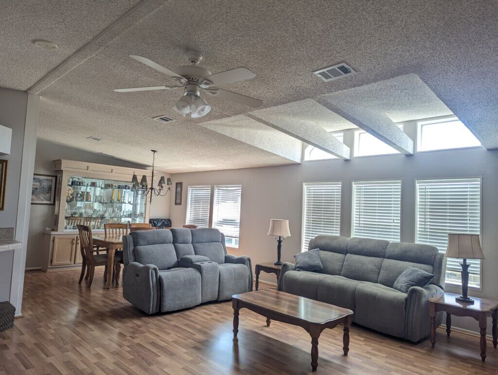 402 Silver Streak Ln