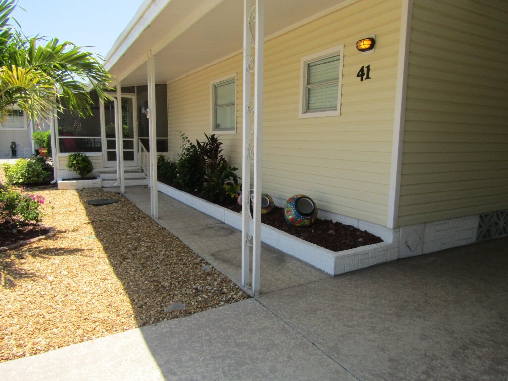 41 Impala Court