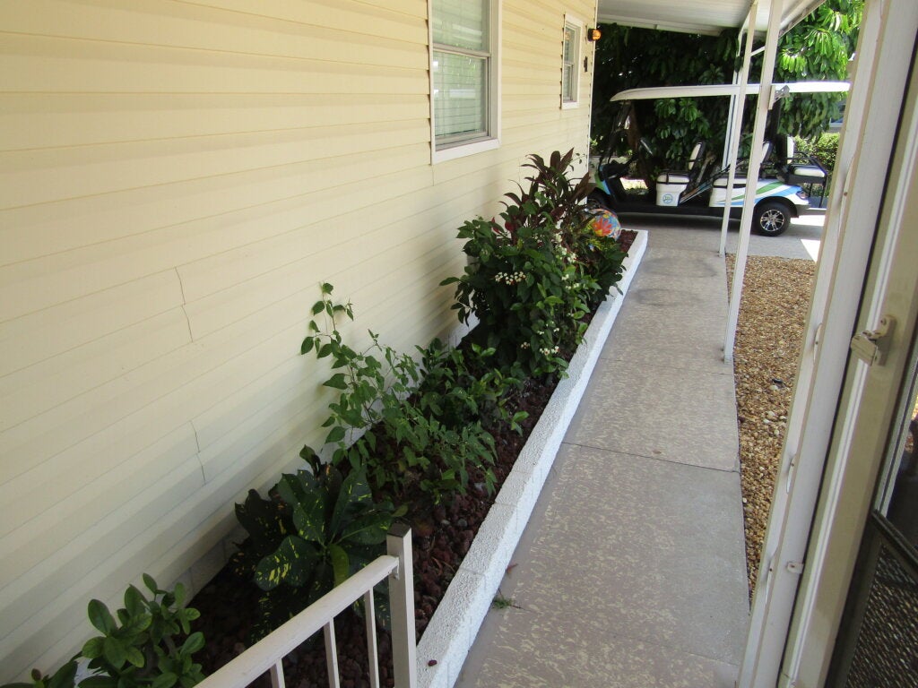41 Impala Court