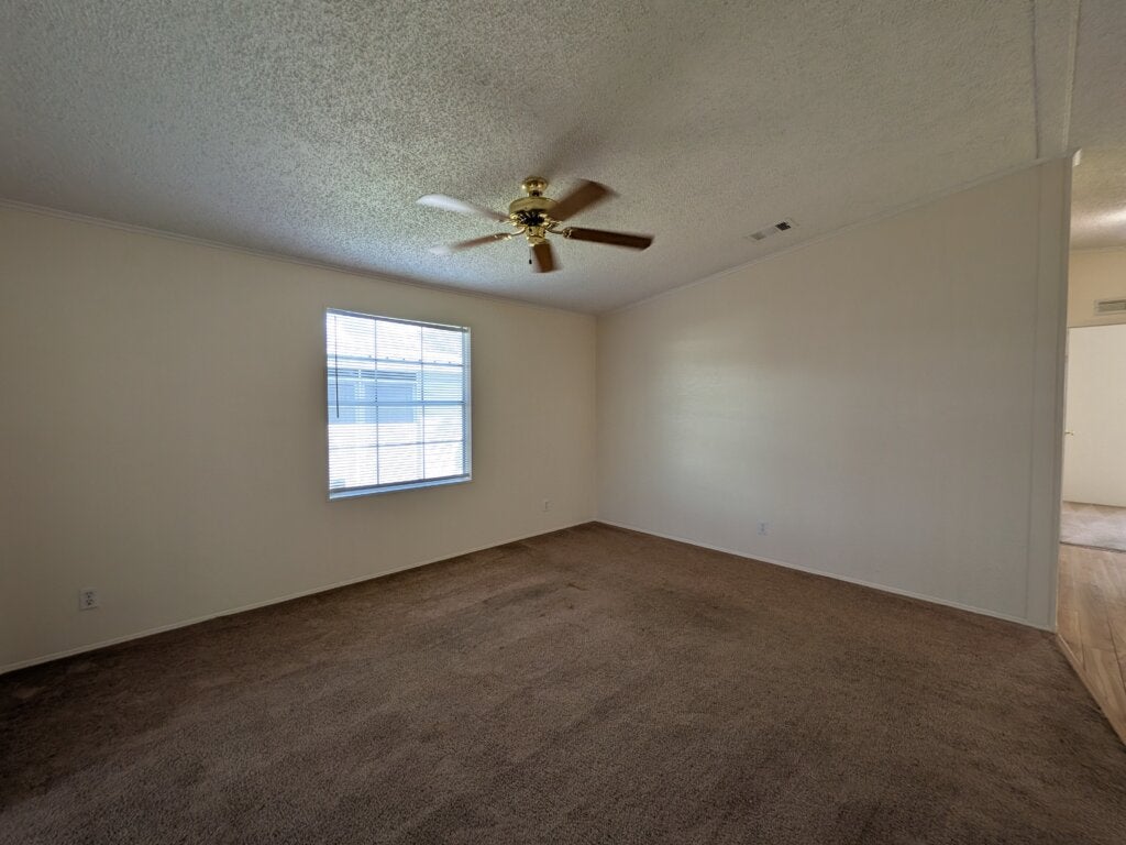 413 Klickety Klak Ln