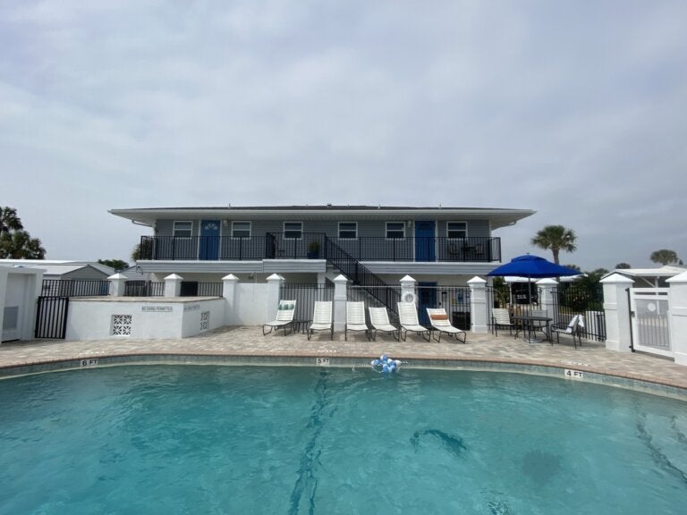 444 Norwich Lane APT 202