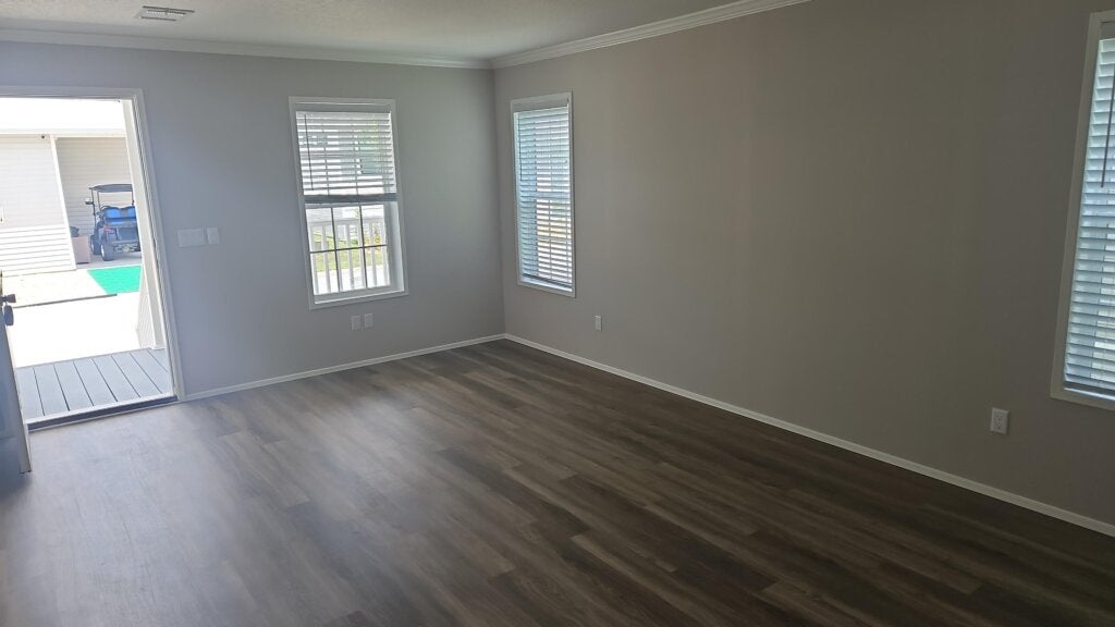 450 Cary Lane