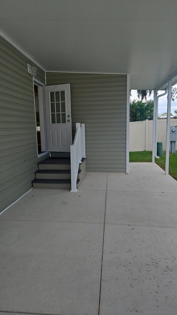 450 Cary Lane