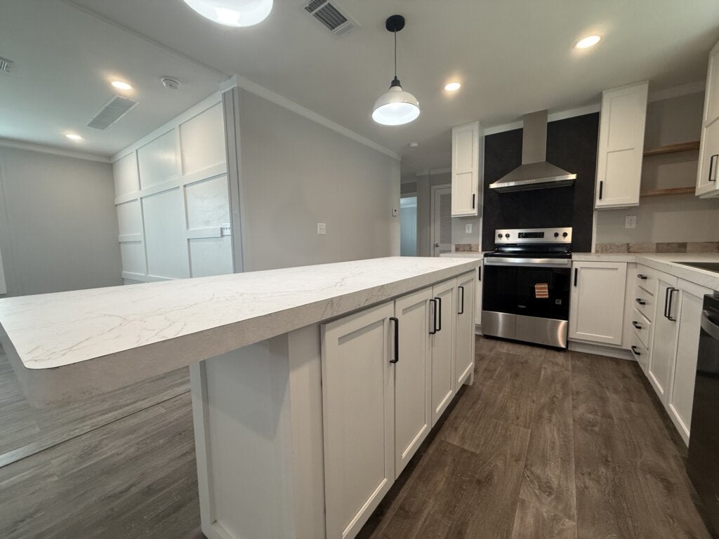 452 Cary Lane