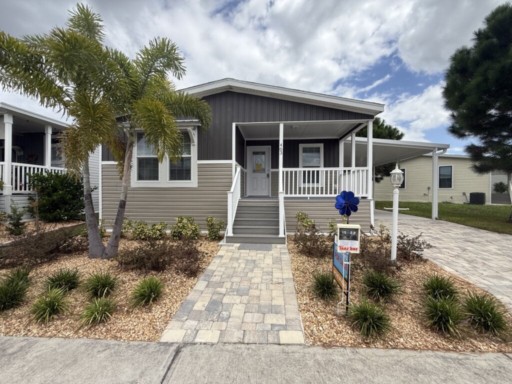 463 Cary Lane