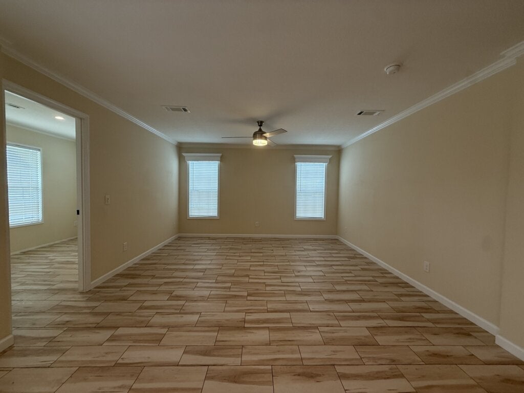 463 Cary Lane