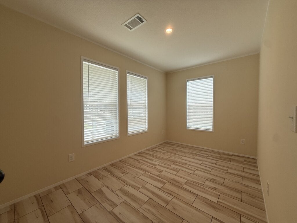 463 Cary Lane