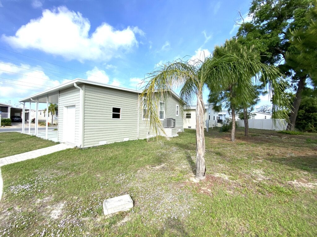 471 Cary Lane
