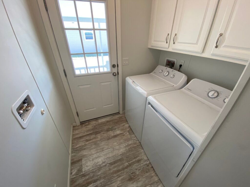 471 Cary Lane