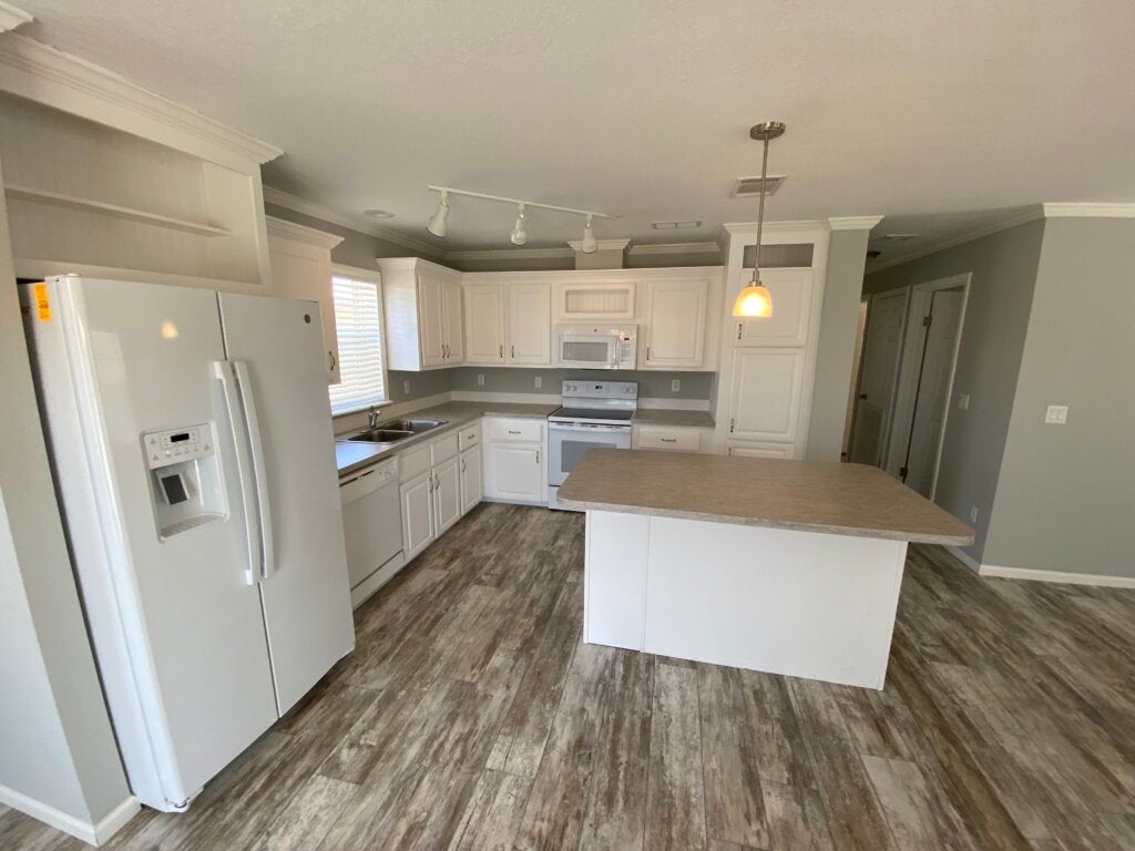 471 Cary Lane