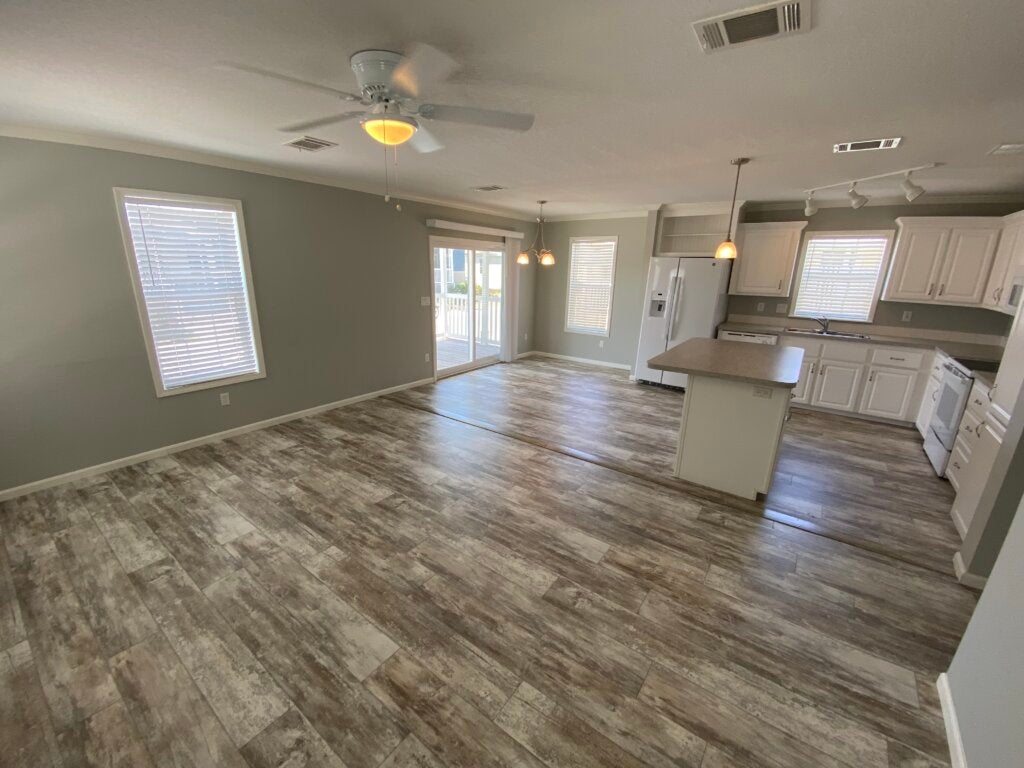471 Cary Lane