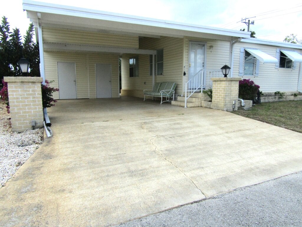 5 Vinata Court