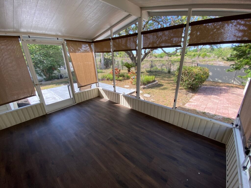 512 Cary Lane