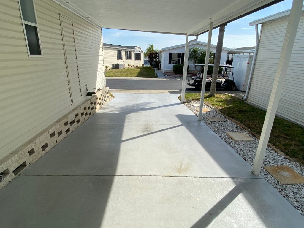 512 Cary Lane