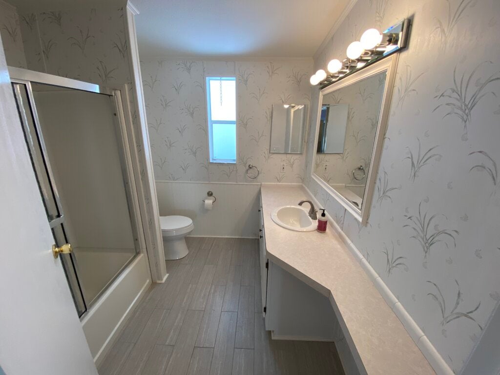 512 Cary Lane