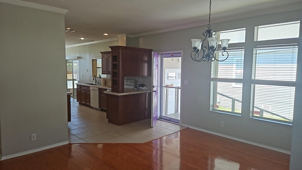 520 Cary Lane