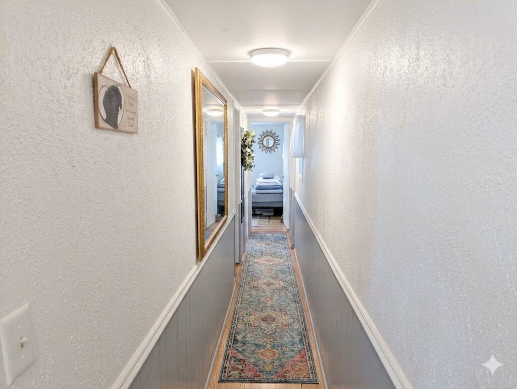 53 Lone Pine Avenue