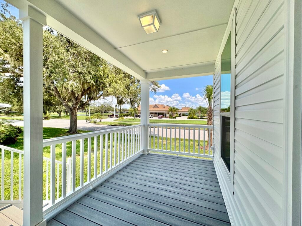 5400 Halifax Drive