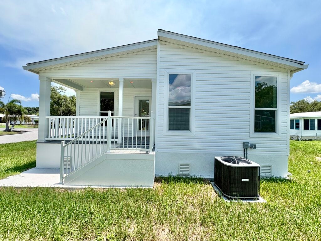 5400 Halifax Drive