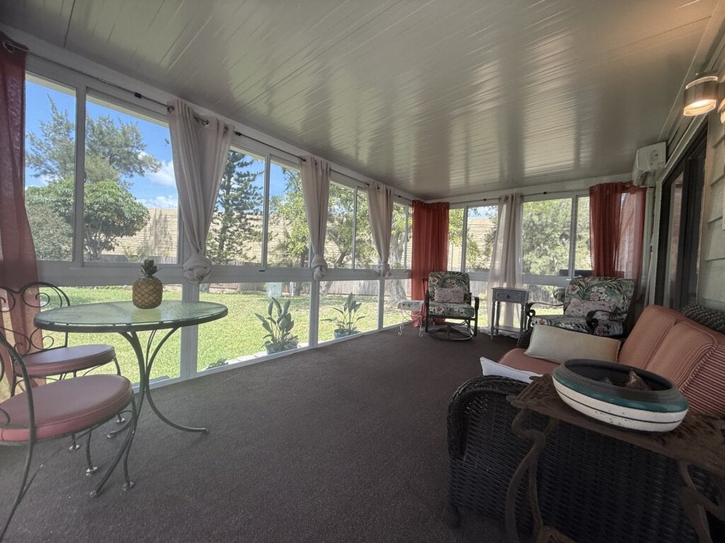 5423 Sussex Lane