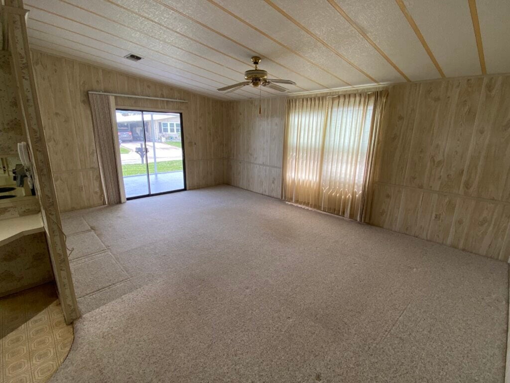 5435 Sussex Lane