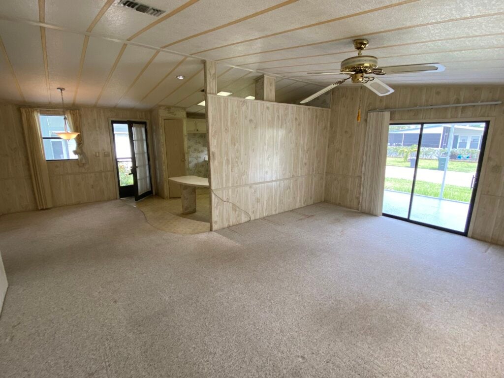 5435 Sussex Lane