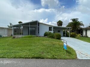 5435 Sussex Lane