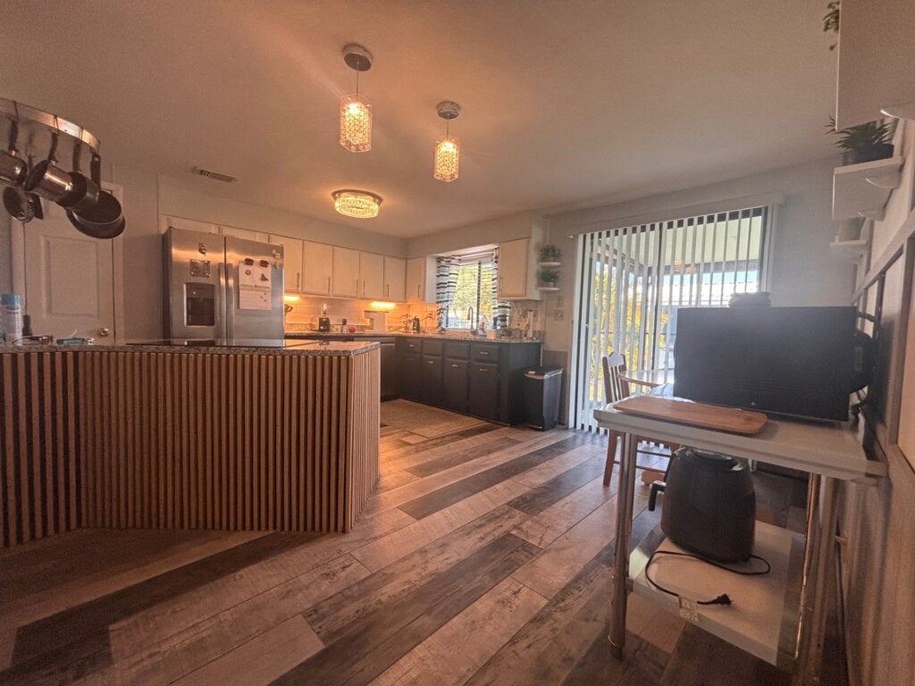 5457 Stonehaven Lane