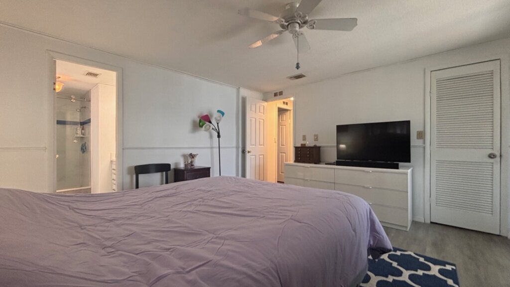 5457 Stonehaven Lane