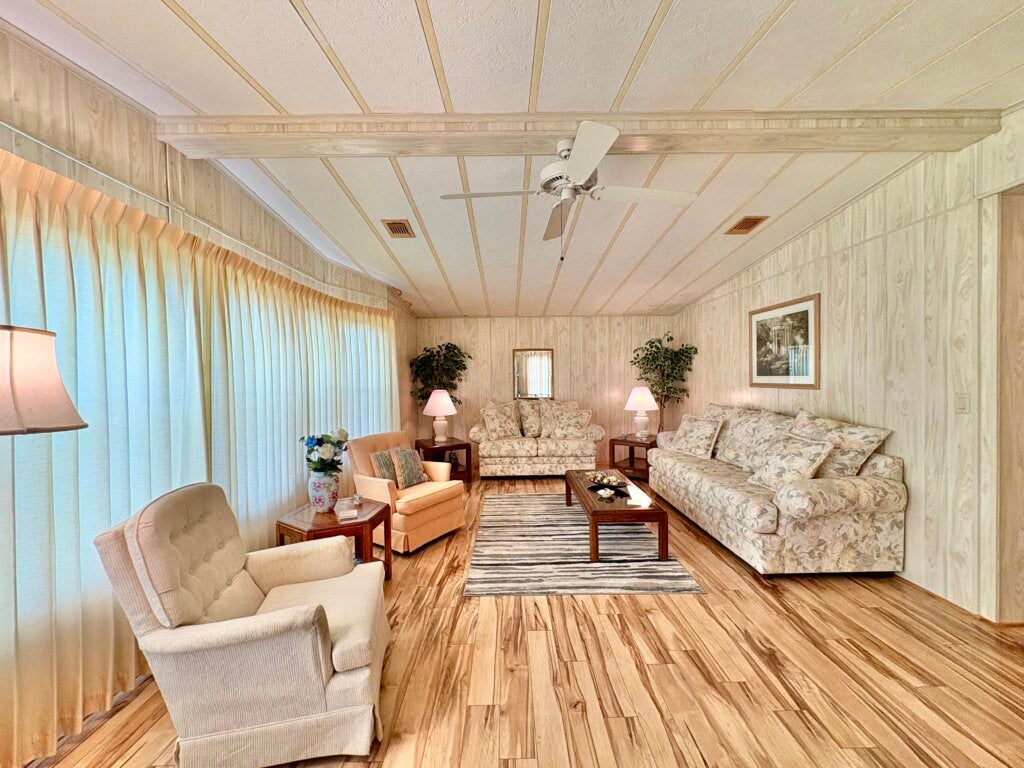 5498 Yarmouth Lane