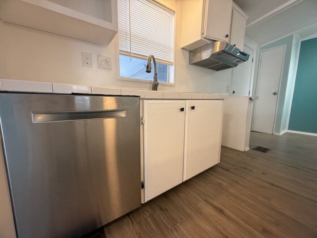5527 Camelford Terrace